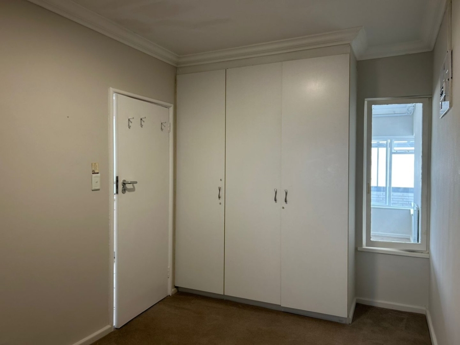 To Let 1 Bedroom Property for Rent in Mouille Point Western Cape